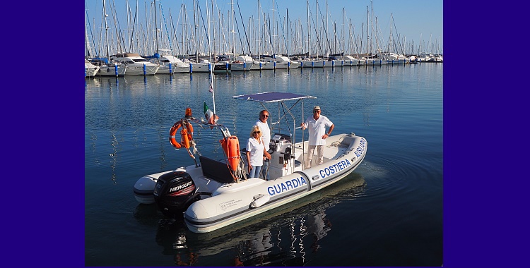 gommone Guardia Costiera Ausiliaria