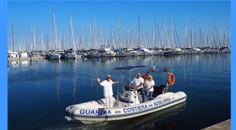 Gommone Guardia Costiera Ausiliaria