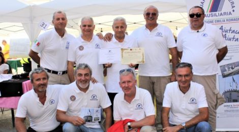 Enzo Lodola, premiato e Presidente Angelini