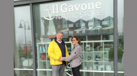 Patrizia Testoni proprietaria del “Gavone nautic store” di Marina di Ravenna e Pres GCA Ivo Angelini